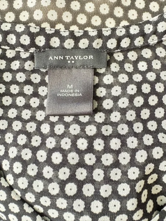 Women’s clothing bundle M/8 J. McLaughlin, Talbots, Loft, Banana Republic, Ann T - Picture 3 of 15